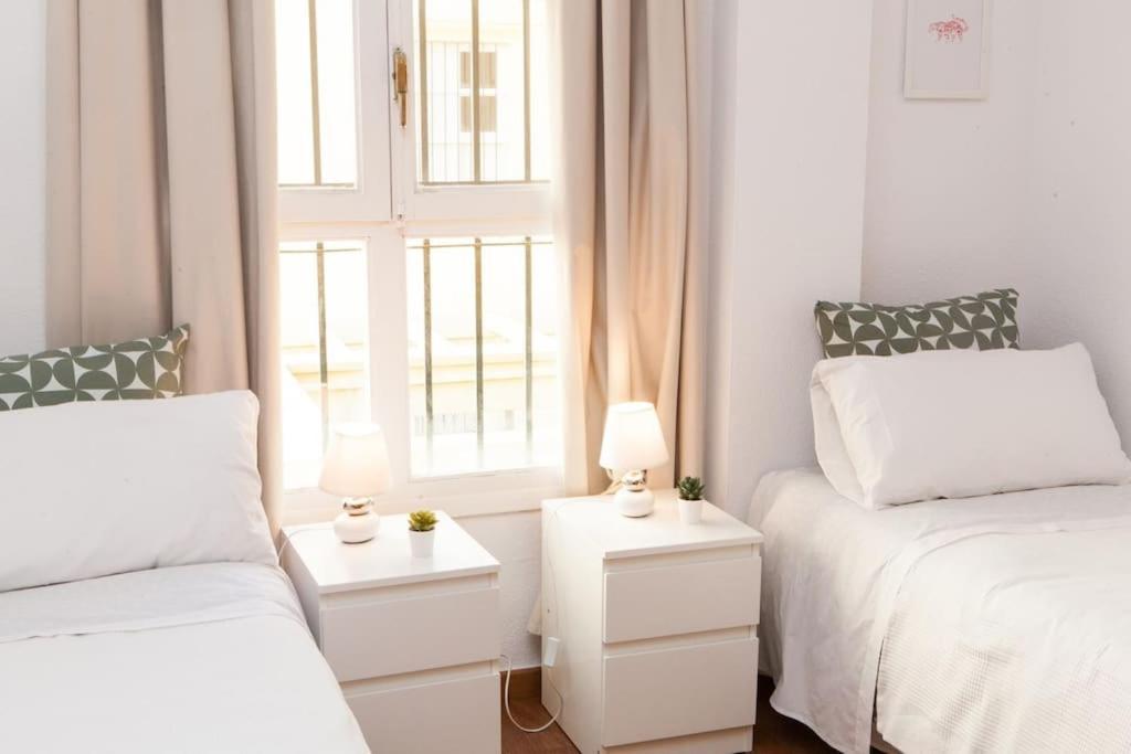 Zona 1 Santa Cruz Parking Privado Apartment Seville Ngoại thất bức ảnh