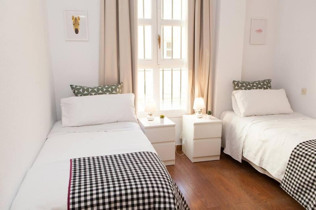 Zona 1 Santa Cruz Parking Privado Apartment Seville Ngoại thất bức ảnh